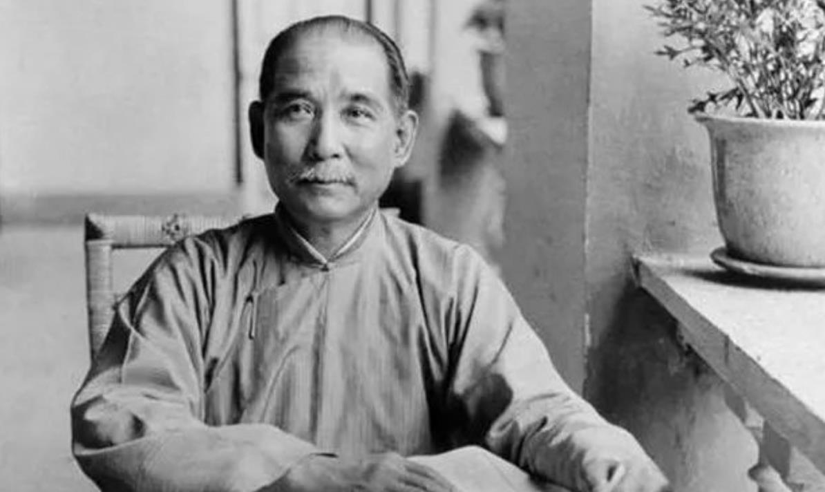 临终前|袁世凯临终前,曾憾留下预言这三人可救中国,他说都是谁