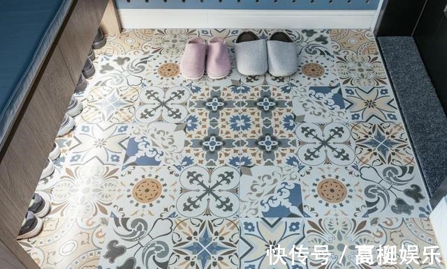 客厅|舍弃“客厅”,不买沙发,进门加隔断,这么装实用极了,晒晒全屋