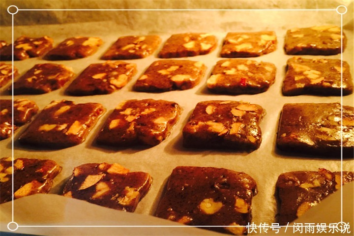 入50克|夏天鸡蛋别再炒着吃了,教你好吃新做法,出锅孩子吃不够