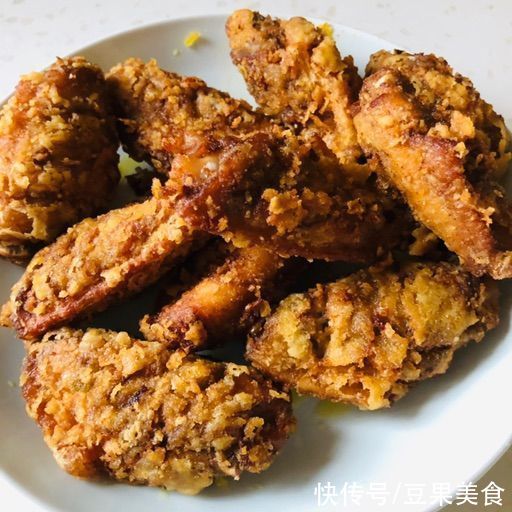 鸡翅|自制完胜KFC的椒盐鸡翅的家常做法，简单快捷又好吃