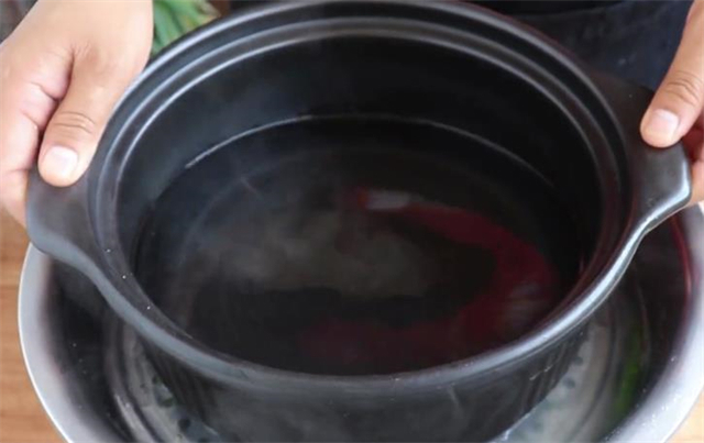 好吃|教你用传统面汤水腌酸豆角做法,2个小技巧,酸脆开胃又好吃