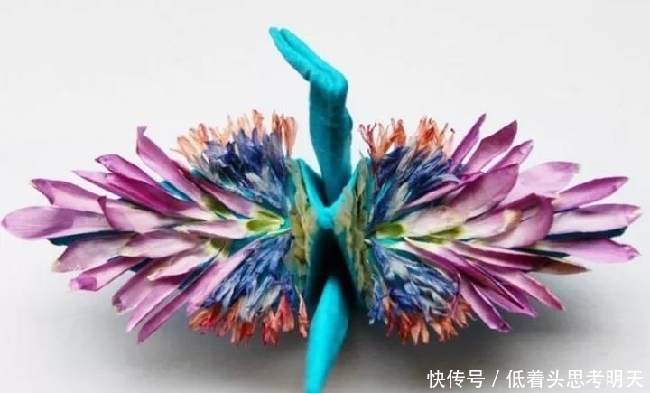  重样|每天折一只千纸鹤，他坚持了1000天不重样，女友被感动到梨花带雨