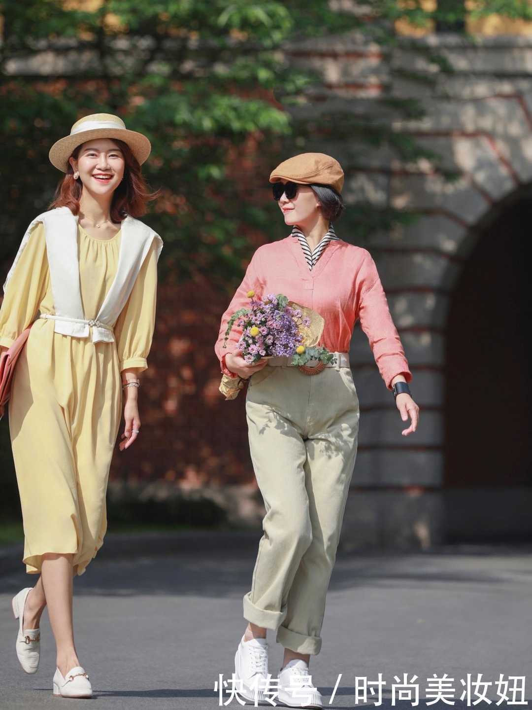 色彩|60岁的女人,别再穿印花裙了,教你优雅搭配技巧,时髦又洋气