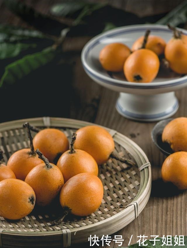  枇杷中|冬天不妨多给孩子吃此果，有助于改善视力，值得分享