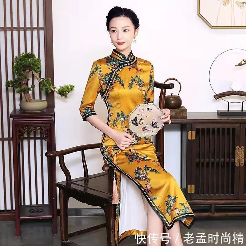 丝绸|薄制丝绸旗袍修身时尚,淡淡的色调暖暖的风格,娇美了女人!