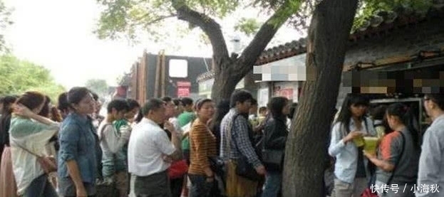 客人|大姐卖超贵包子,一个15每天都有人排队,客人吃完还都说值