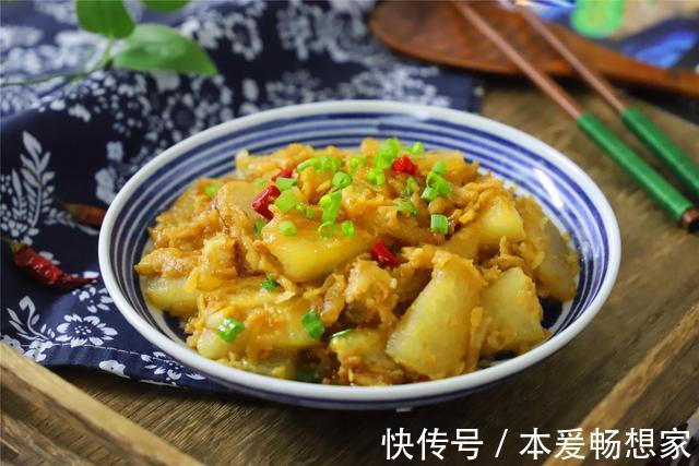 小米椒|冬瓜加个鸡蛋，不炒不煮汤，比肉还好吃，2块钱做一盘，便宜实惠