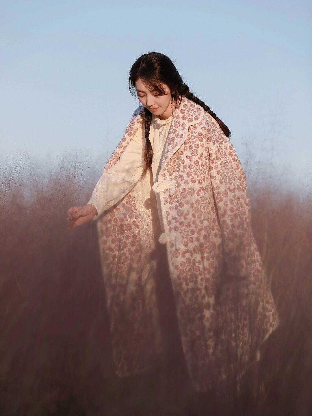 减龄 收起气质款大衣,快将少女款大衣带回家吧!青春减龄活泼可爱