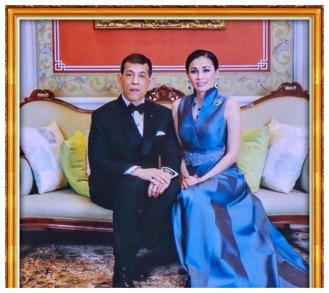 泰王送卡通漫画庆祝结婚2周年!苏提达粉衣配粉腮红,比贵妃还美