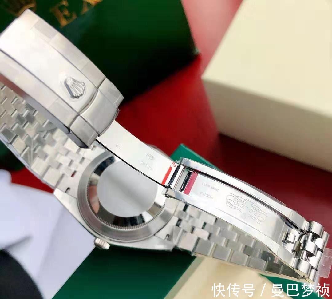 劳力士销量最高的手表,你以为是水鬼,实际却是它