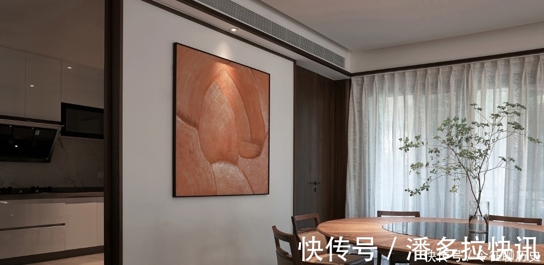 套房子|设计师真聪明,卧室房门这样设计,面积顿时增加一倍