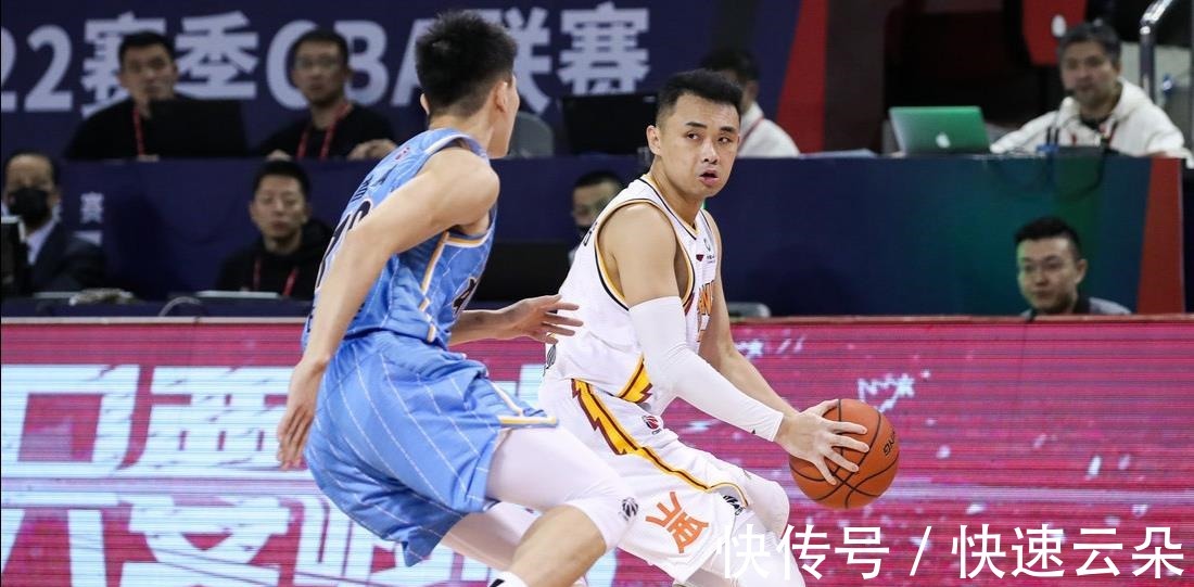 广厦队|CBA17轮排名!辽宁队独孤求败,广东队跌落深渊,大黑马遇到麻烦