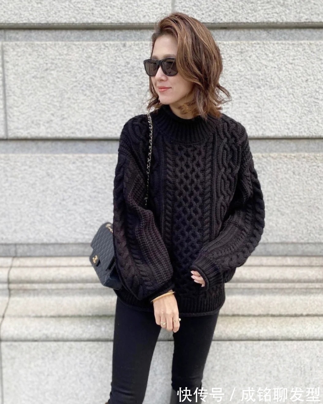 穿搭|四五十岁的女人,建议学一下这几种基础款穿搭,不掉档次又显气质