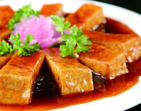 中国|中国八大菜系鲁菜中最具代表性的一道美食!