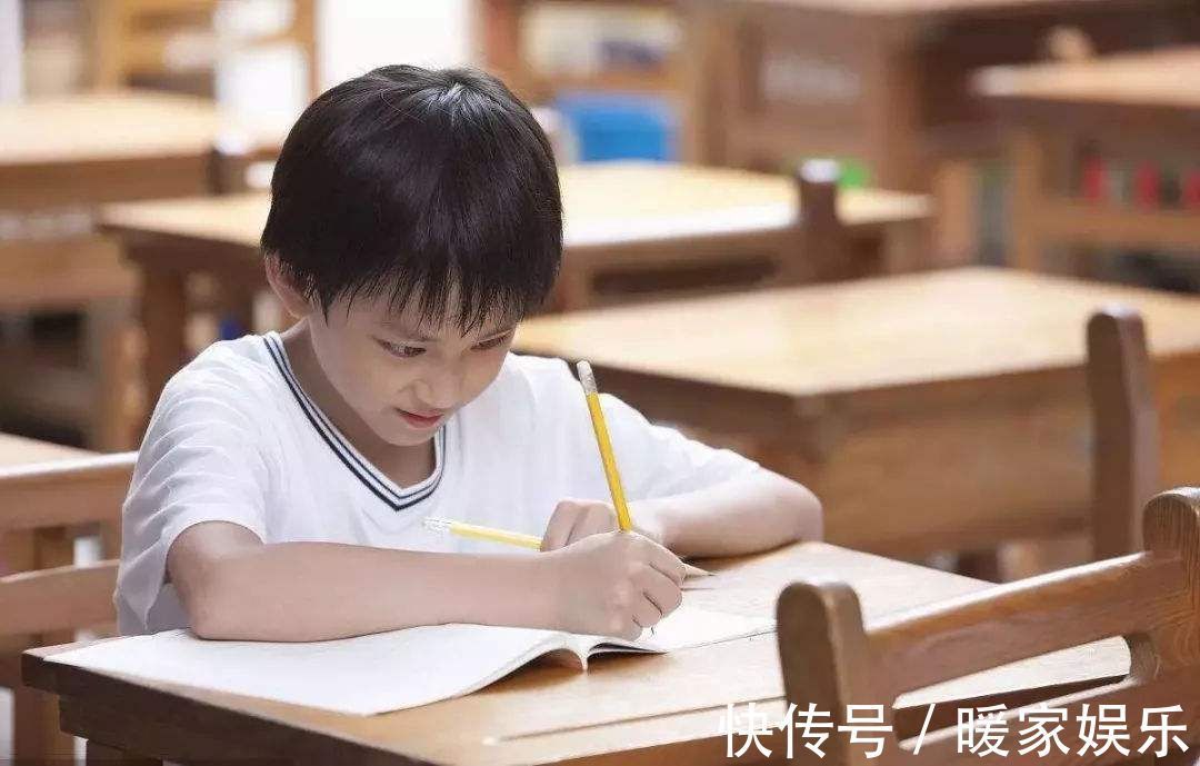 好胜心|孩子输不起,一输就发脾气“怕输”和“不服输”在家长一念之间