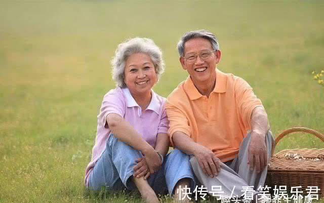 皮肤|长寿的人,多数都有这3个共性,若你全都有,就偷着乐吧!