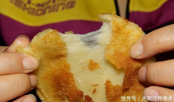 艾叶粑粑|南方妇女做的独特小吃,北方很多人没吃过,你吃过几个?