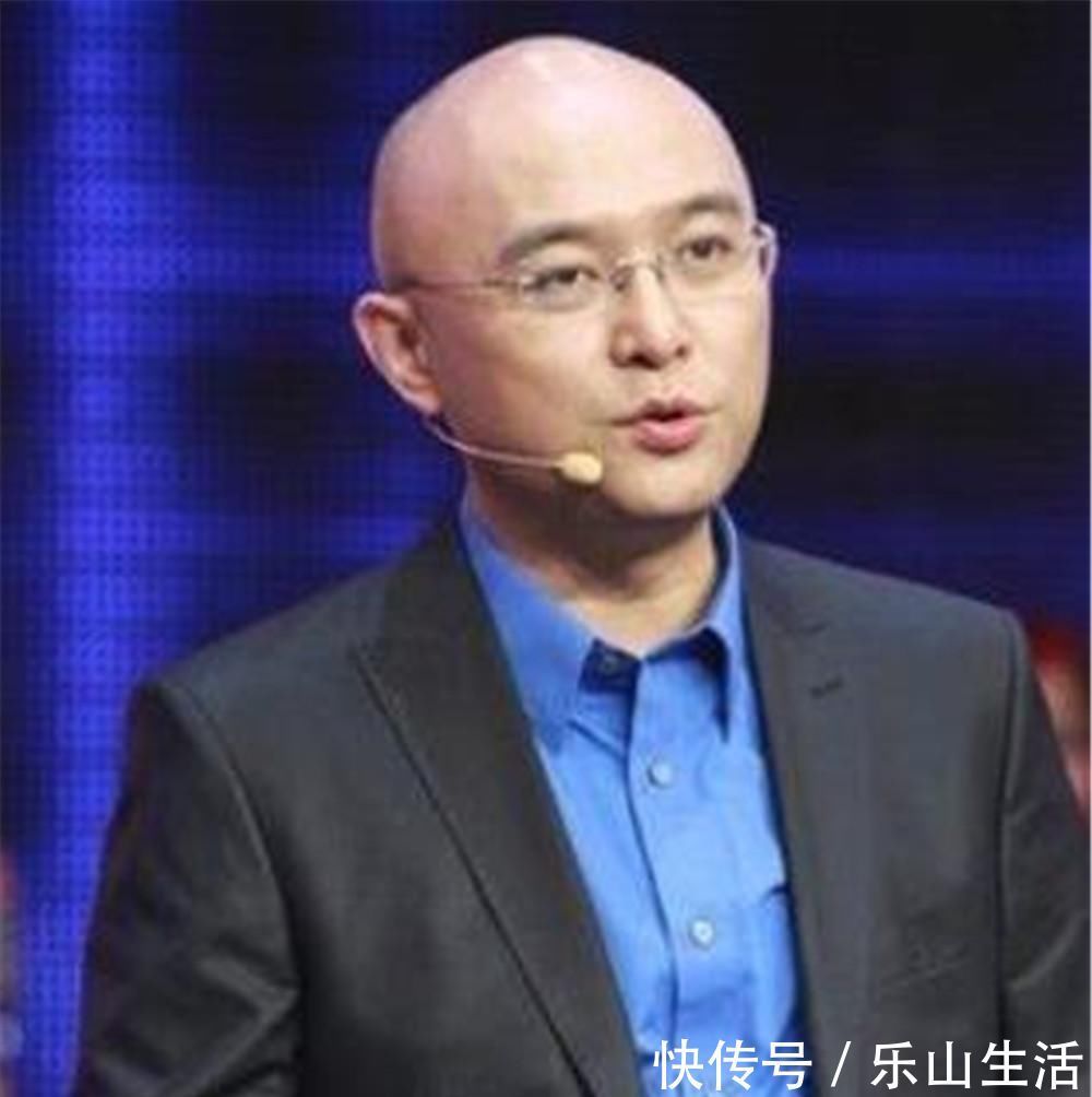 她在“非誠勿擾”站了5年，亮燈無數(shù)卻從不牽手，理由很簡單