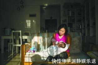 辅食|未满周岁的宝宝肠坏死,儿科医生不满1岁的娃,忌触3种辅食