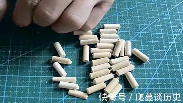 鲛肌|网友用筷子制作鲛肌手办,一开始认为是个黑铁,结果发现是个王者