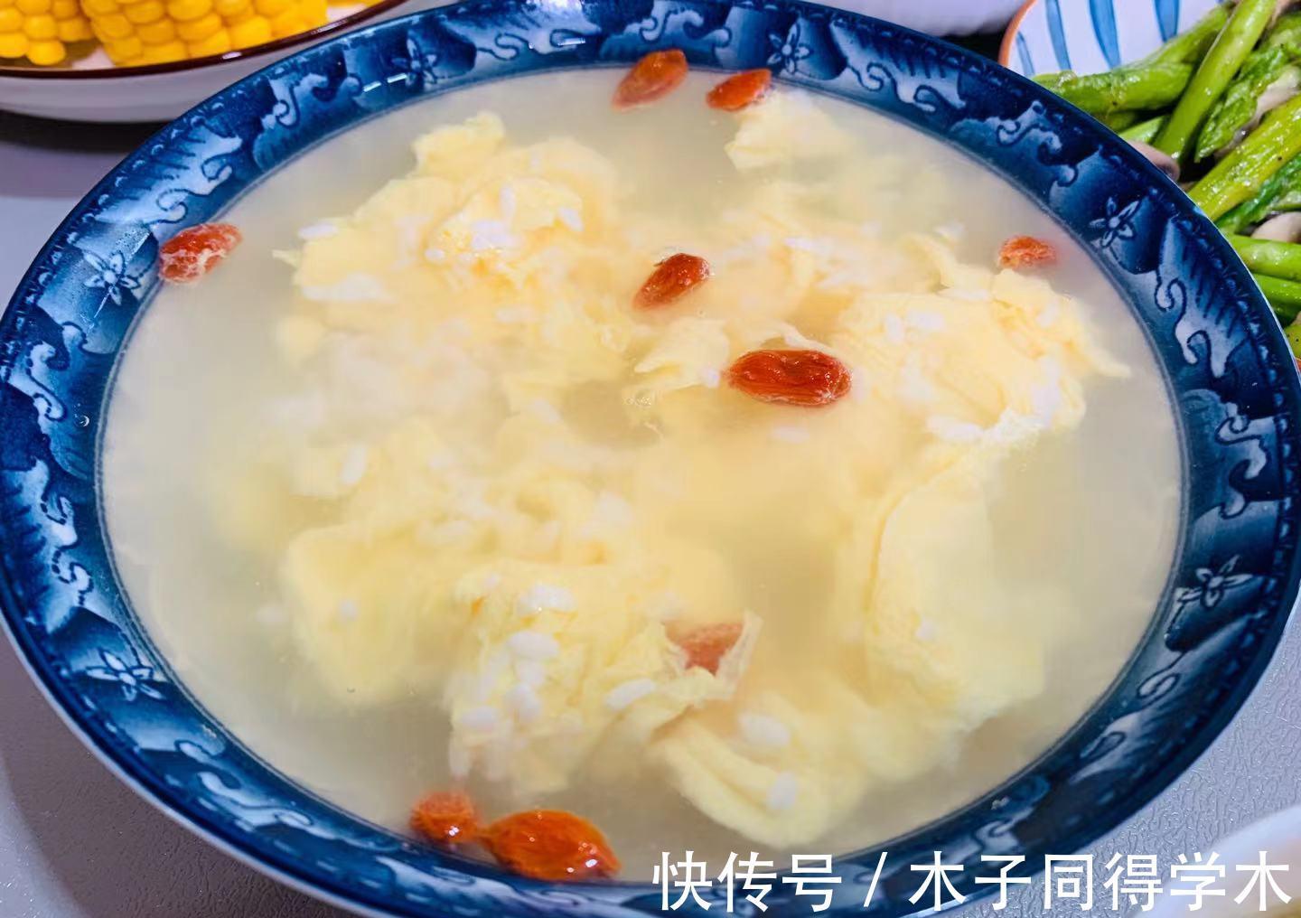 营养均衡|午餐,给孩子准备了3菜1汤,晒到朋友圈,大家说:妈妈真用心