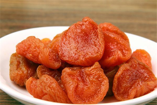 老少皆宜|聪明的人最爱吃四种食物，排毒养颜、美白护肤，有益健康