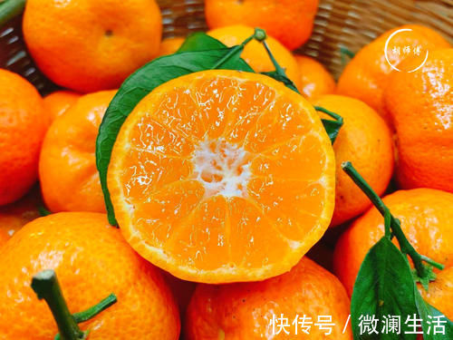 洞眼|吃橘子时,到底是“上火”还是“降火”?如果不懂,那就尴尬了