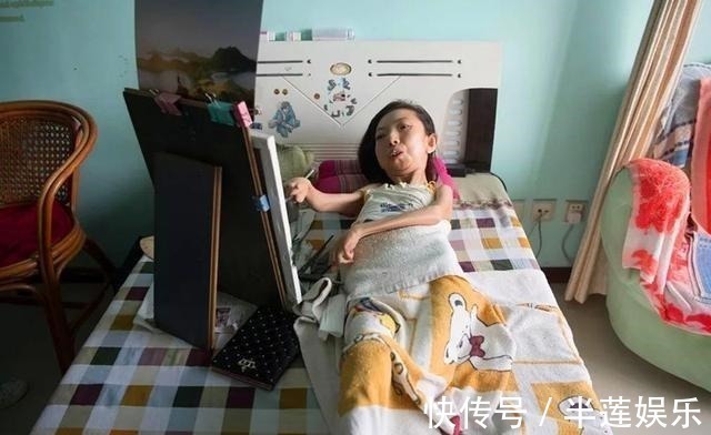 张俊莉$女孩瘫痪在床,自学绘画34年,网友:真正的艺术家