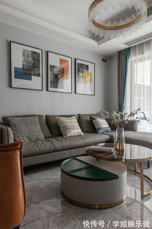 灰蓝|108平现代轻奢美宅,色彩使用大胆跳脱,构建属于自己的精致家