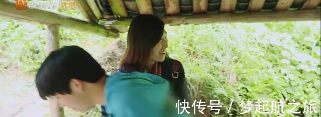 《变形计》阔太首次见农村厕所，谁注意她嘟囔的四字教养装不出！