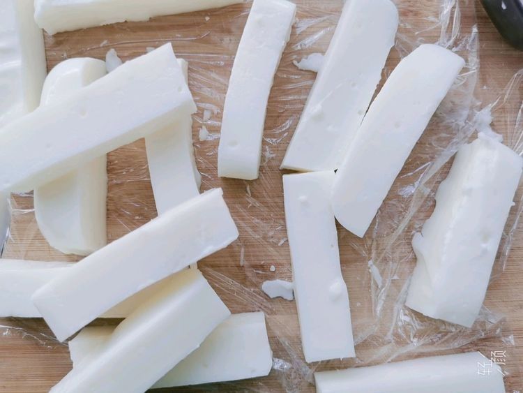 牛奶别直接喝,教你做空气炸锅版的炸鲜奶,酥脆可口太过瘾了