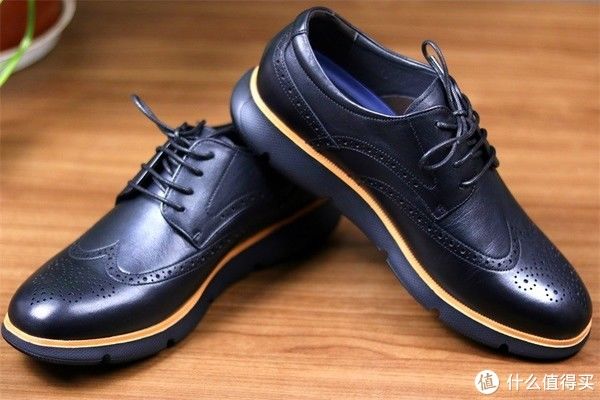 跨界|别不信,运动加商务跨界混搭的全场景鞋履来啦