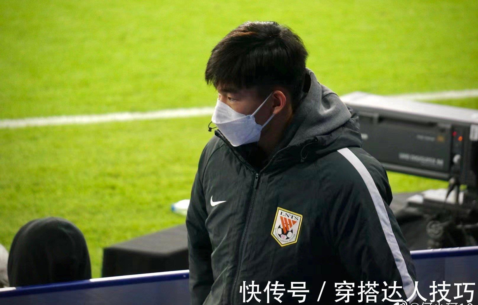 比赛|国青小将何小珂更新微博,晒出现场观看武磊比赛的照片