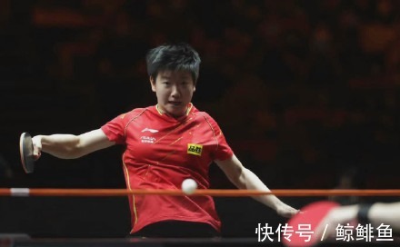 陈梦|孙颖莎没被散养!许昕主管教练现场亲自指导她,4:1逆转日本悍将