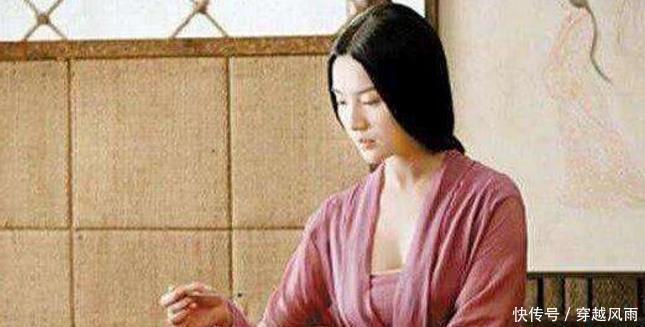 摔了一跤|荒唐宫女摔了一跤, 三岁小皇帝被活活吓死, 父亲只做了两件事