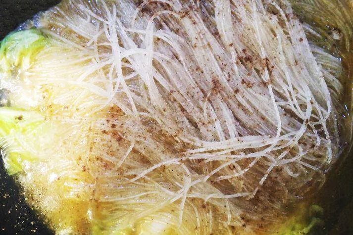 炒白菜时，切好直接炒就错了！多做1步，鲜美脆爽入味，还不出水