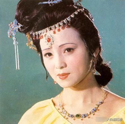 贾珍|秦可卿和贾敬一直没有交集,为何她的曲子里会出现贾敬的名字