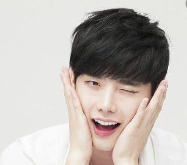 贾诩#历史爽文推荐,智斗曹魏四谋,不分上下,武斗吕典关张,上演决战