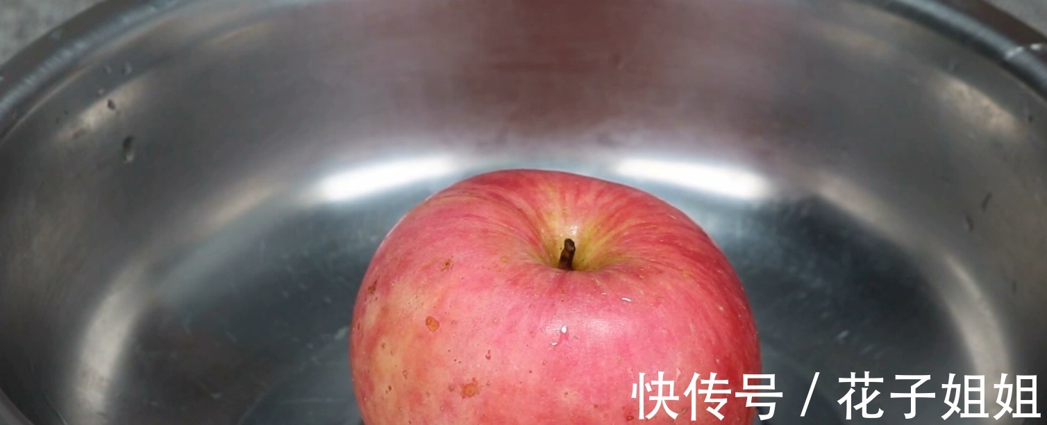 小苏打|苹果香蕉放在一起，想不到如此厉害，80岁奶奶这样做，全家都爱吃！
