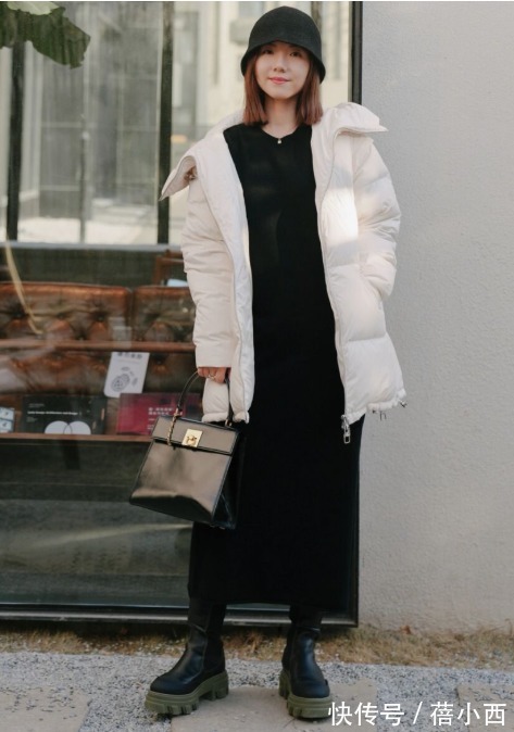 短靴|别被“羽绒服”骗了,这样穿搭不仅显瘦还时髦,比大衣还高级!