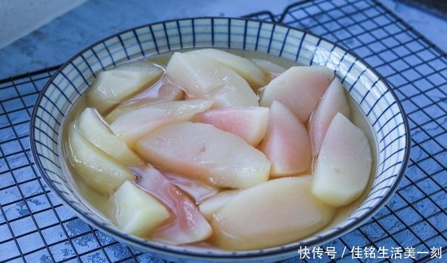 秋季,遇上这水果别手软,3块钱1斤,多买点囤起来,错过就没了