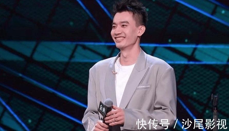 在總決賽第一輪之后,我以為前三,會(huì)是周奇墨呼蘭何廣智