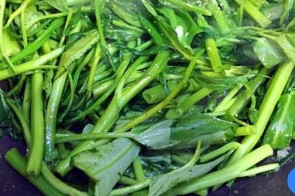 空心菜|空心菜千万不要直接炒，加上这一步，味道鲜美，好看有食欲