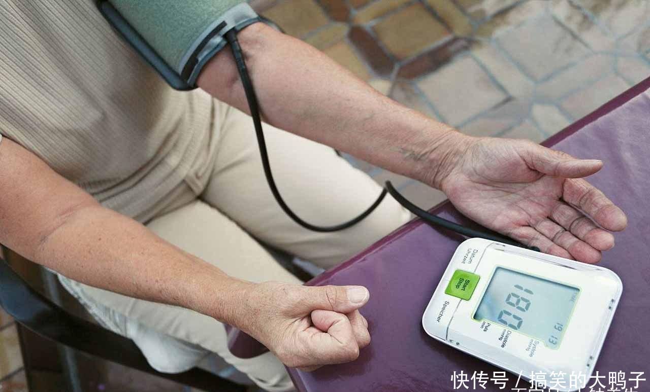 血管壁|高血压的祸首不是盐,而是“它们”,很多人餐餐吃,难怪血压高