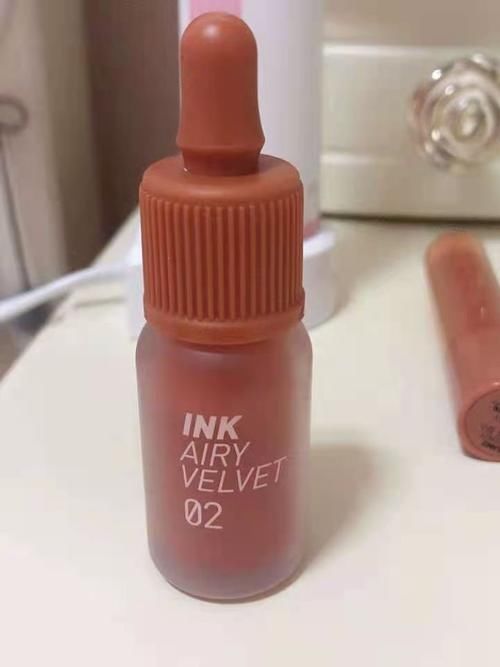 韩国女生爱用的平价彩妆，学生党也很喜欢