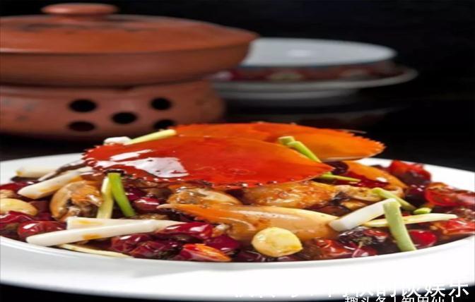 美食推荐:酥炸羊腿、霸王年糕香辣蟹、同州蘸汁鱿鱼制作方法