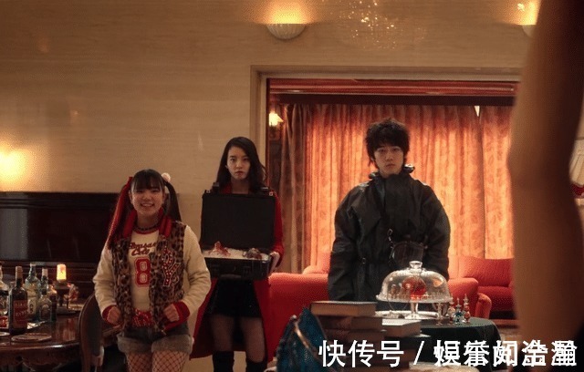 好评率|泽塔奥特曼24话评分公开 创造两话0差评纪录 无法超越的神作