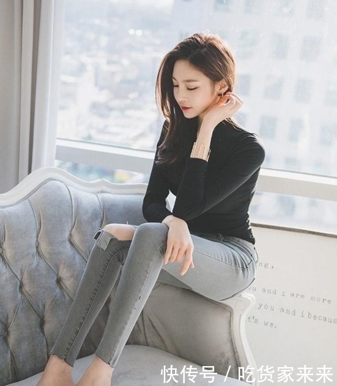 牛仔裤展现女性的自信穿搭,让你身姿妙曼显温柔女人味儿