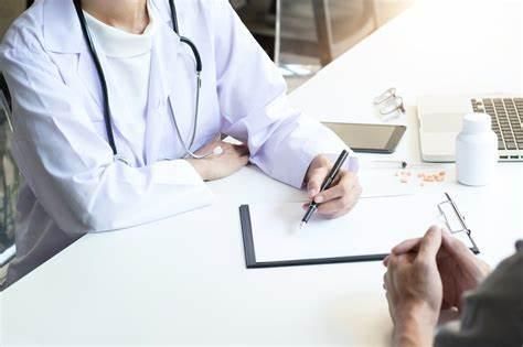 中老年人|中老年人颈动脉斑块，吃他汀类药物可以消失吗？医生为您讲清楚