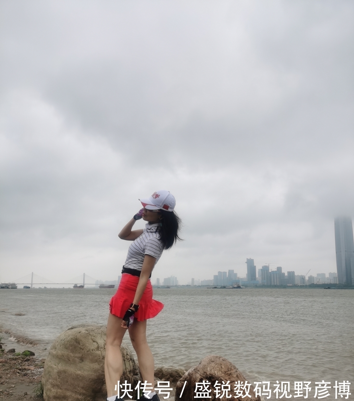 跑步|轻松跑步13.14公里，何谓年华，不过是在漫漫人生路上看风景